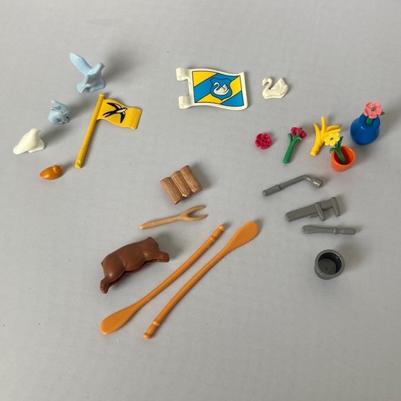 Knights 3024 Golden Swan + other accessories - Picture 1 of 5